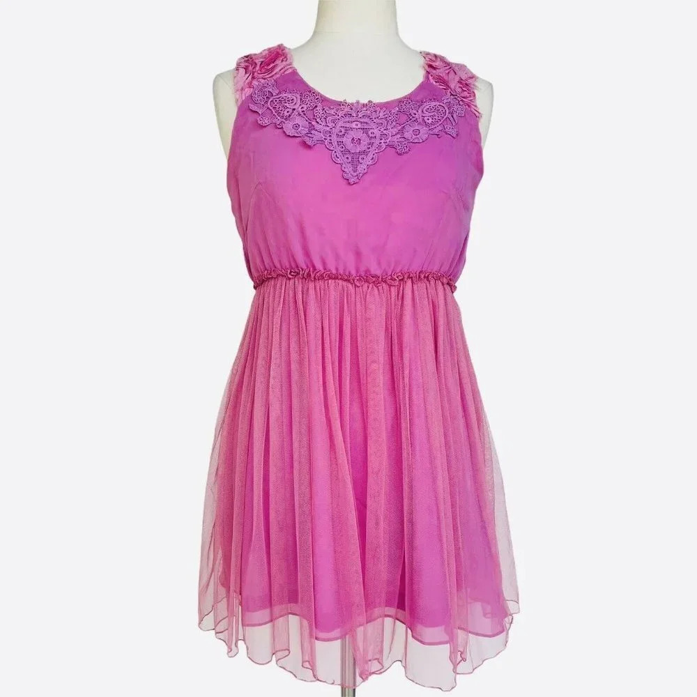 PRETTY ANGEL Women’s Size S Pink Embossed Lace Tulle Pleated Short Dress